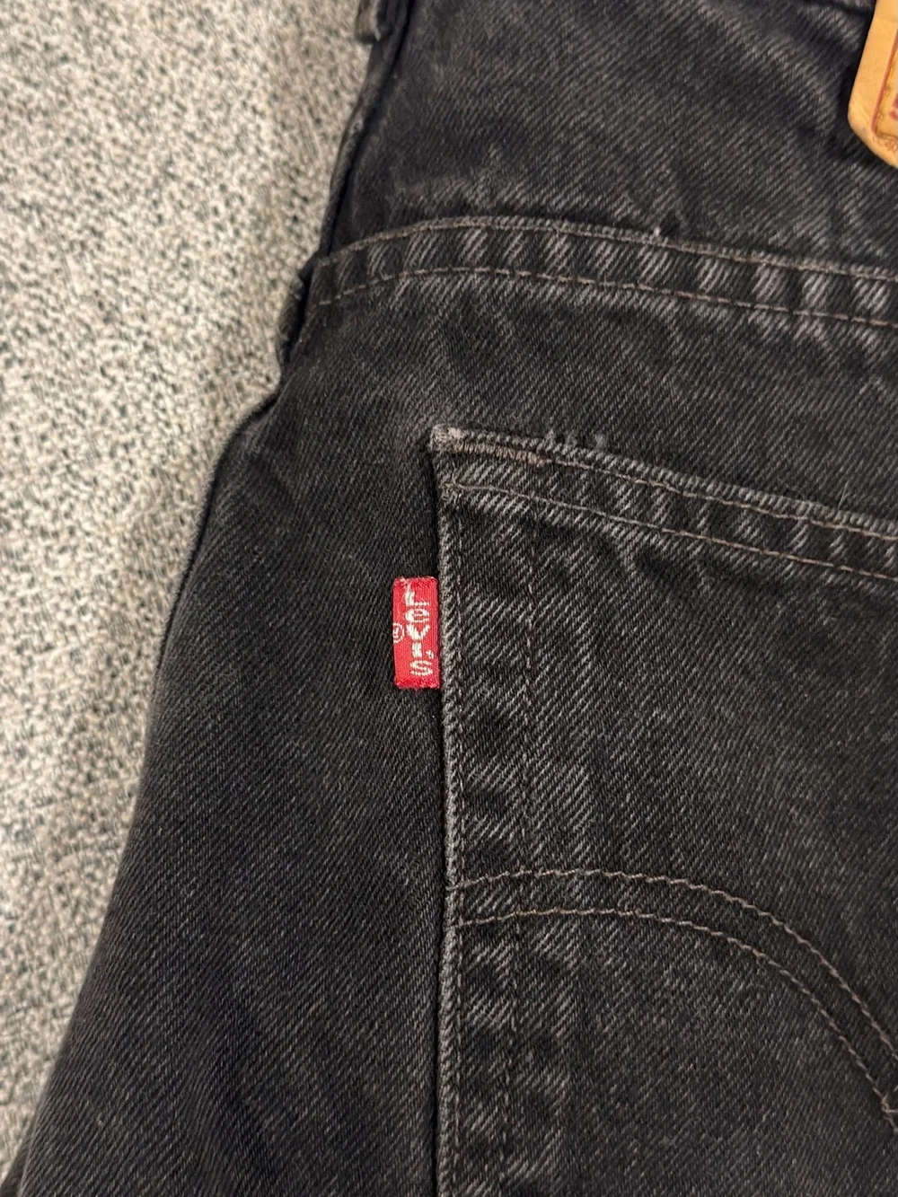 Vintage 1999 Levis 505 Jeans Mens 38x30 Black Faded Denim Made Mexico Straight